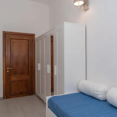Claudias House Apartment Olbia